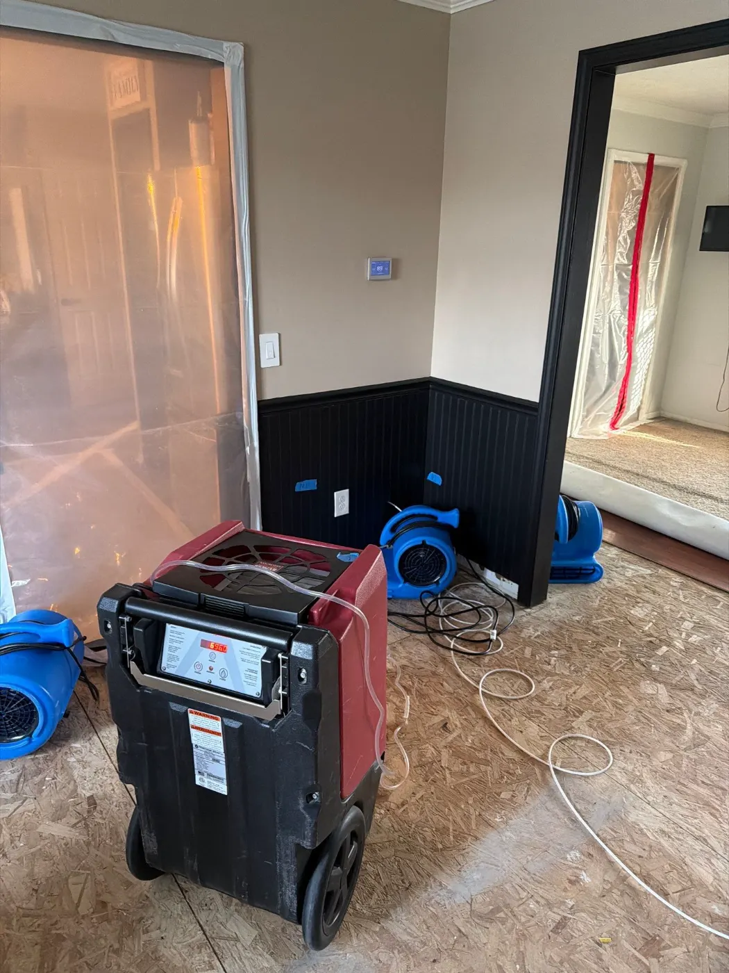 Commercial water mitigation in Meridian-Kessler